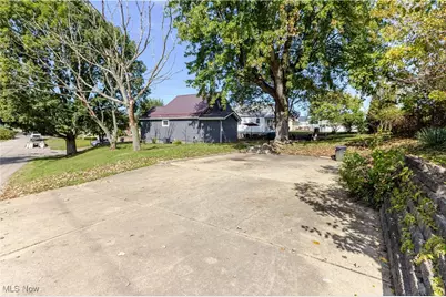 3836 Woodlawn Way, Weirton, WV 26062 - Photo 33