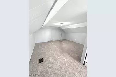 3836 Woodlawn Way, Weirton, WV 26062 - Photo 23