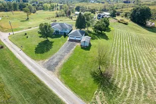 190 Maze Rd, Belpre, OH 45714 - Photo 35