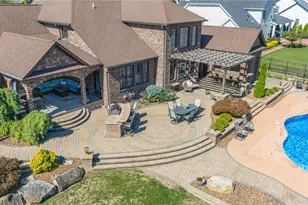 7245 Hanbury Close, Canfield, OH 44406 - Photo 35