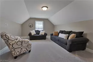 7245 Hanbury Close, Canfield, OH 44406 - Photo 31