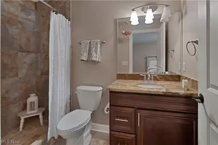 7245 Hanbury Close, Canfield, OH 44406 - Photo 23