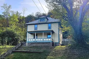 977 Gilman Ave, Marietta, OH 45750 - Photo 1