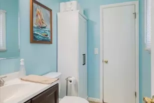 110 E 252nd St, Euclid, OH 44132 - Photo 17