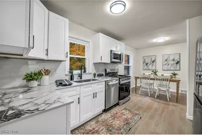 1881 W Pleasant Valley Road, Loveland, OH 44134 - Photo 7