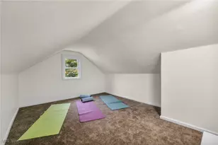 1881 W Pleasant Valley Rd, Loveland, OH 44134 - Photo 23