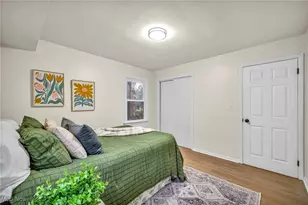 1881 W Pleasant Valley Rd, Loveland, OH 44134 - Photo 17