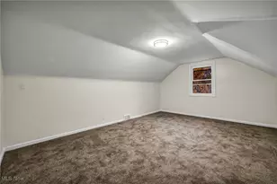 1881 W Pleasant Valley Rd, Loveland, OH 44134 - Photo 25