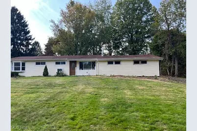 18832 Maplewood Lane, Chagrin Falls, OH 44023 - Photo 1