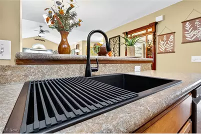 2457 Barrington Way #325, Wooster, OH 44691 - Photo 15