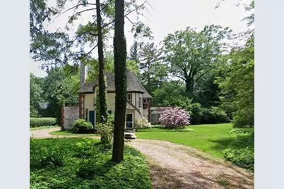 2120 Ridgewood Road, Akron, OH 44313 - Photo 37