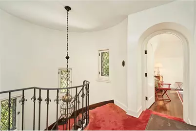 2120 Ridgewood Road, Akron, OH 44313 - Photo 35