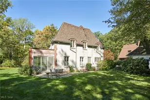 2120 Ridgewood Rd, Akron, OH 44313 - Photo 3