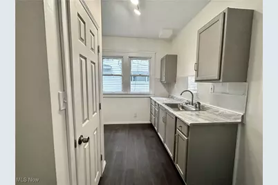 10009 Parmelee Avenue, Loveland, OH 44108 - Photo 5