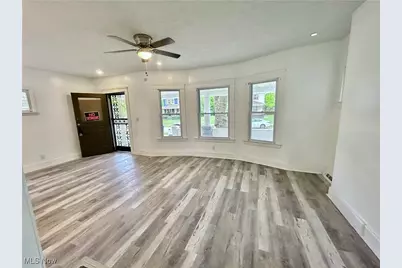 10009 Parmelee Avenue, Loveland, OH 44108 - Photo 3