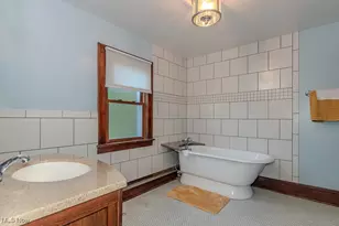 1526 E 298th St, Wickliffe, OH 44092 - Photo 29