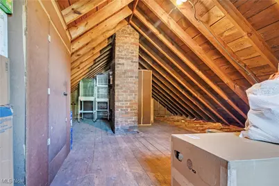 447 Mistletoe Avenue, Youngstown, OH 44511 - Photo 11