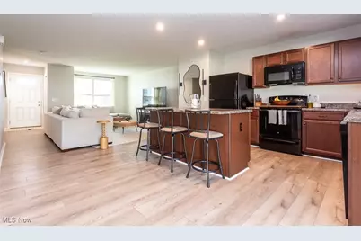 7762 Chesterfield Drive, Chippewa Lake, OH 44215 - Photo 13