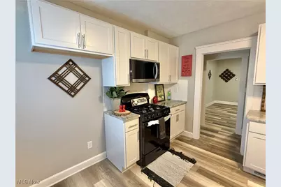 11002 Parkhurst Drive, Loveland, OH 44111 - Photo 13