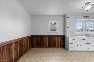 93 Cleveland Ave, Doylestown, OH 44230 - Photo 13