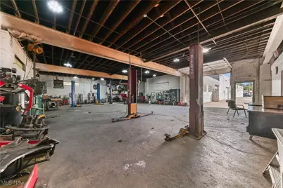 626 E 152nd Street, Loveland, OH 44110 - Photo 5