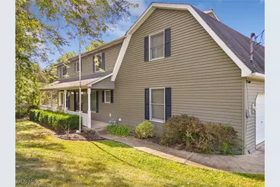 155 Ridgewood Boulevard, Belpre, OH 45714 - Photo 1