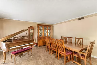 155 Ridgewood Boulevard, Belpre, OH 45714 - Photo 13