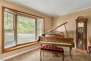 155 Ridgewood Blvd, Belpre, OH 45714 - Photo 9