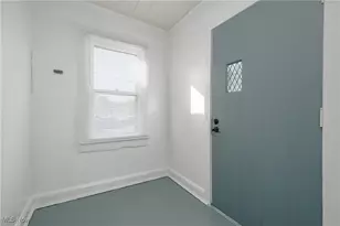 918 19th St NE, Canton, OH 44714 - Photo 5