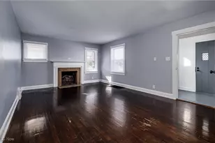 918 19th St NE, Canton, OH 44714 - Photo 9