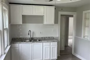 3613 E 135th St, Loveland, OH 44120 - Photo 7