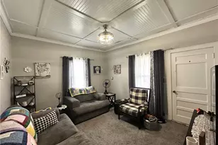 114 Stroud Ave, Weirton, WV 26062 - Photo 3