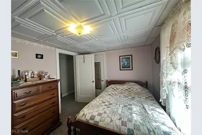 114 Stroud Avenue, Weirton, WV 26062 - Photo 9