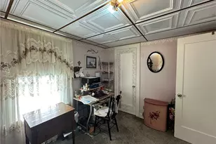 114 Stroud Ave, Weirton, WV 26062 - Photo 11