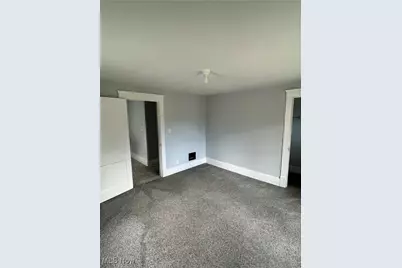 517 Oak Knoll Avenue SE, Warren, OH 44483 - Photo 19