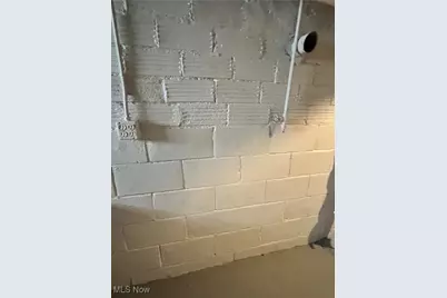 517 Oak Knoll Avenue SE, Warren, OH 44483 - Photo 31