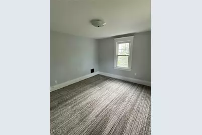 517 Oak Knoll Avenue SE, Warren, OH 44483 - Photo 25