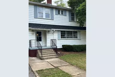 517 Oak Knoll Avenue SE, Warren, OH 44483 - Photo 3