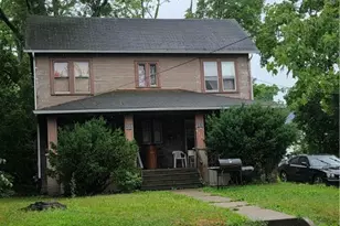 888 Peckham St, Akron, OH 44320 - Photo 1