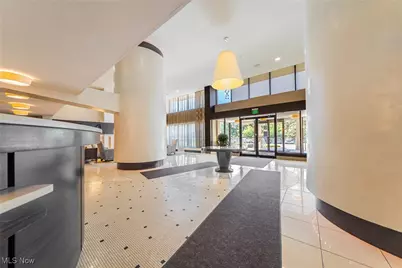 12900 Lake Avenue #214, Oakwood, OH 44107 - Photo 3