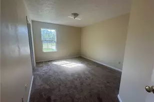 9137 Maple Grove Rd, Windham, OH 44288 - Photo 17