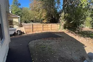 10639 Dupont Ave, Loveland, OH 44108 - Photo 7