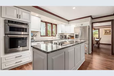 1736 Forest Hills Circle, Zanesville, OH 43701 - Photo 7