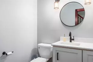 1736 Forest Hills Cir, Zanesville, OH 43701 - Photo 19