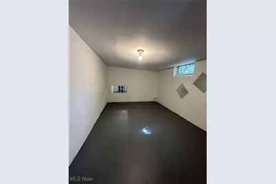 2134 7th Street SW, Akron, OH 44314 - Photo 19