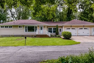 7311 Freeman Ln, Huron, OH 44839 - Photo 1