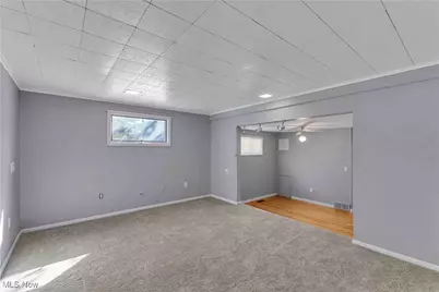 4283 Holl Avenue, Sheffield Lake, OH 44054 - Photo 27