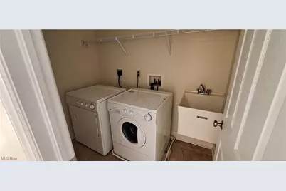 26736 Rue Saint Anne Court, Warrensville Heights, OH 44128 - Photo 9