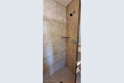 26736 Rue Saint Anne Court, Warrensville Heights, OH 44128 - Photo 13