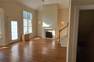 26736 Rue Saint Anne Ct, Warrensville Heights, OH 44128 - Photo 5